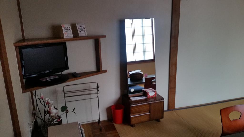 Henmi Ryokan Hakodate Zimmer foto